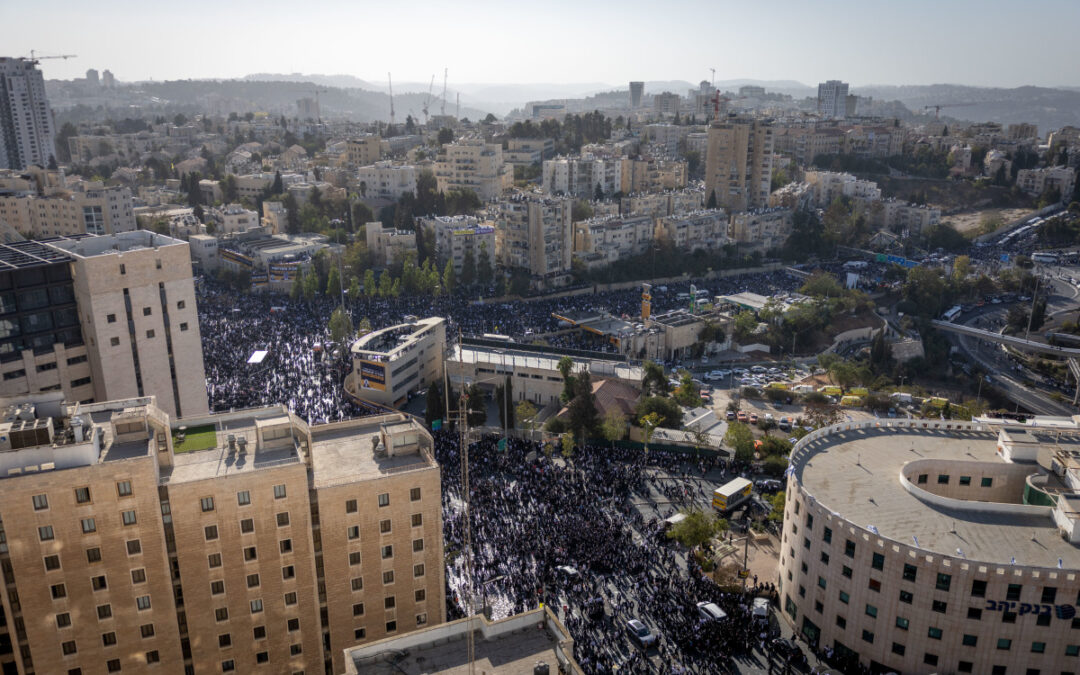 מומחה מזהיר: "אם לא נתאגד עכשיו, נקרוס – זו מלחמת קיום על חיינו"