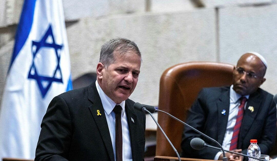 Israeli government to discuss diverting education and defense funds to benefit religious students