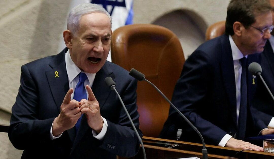 Netanyahu, Lapid trade barbs as Knesset winter session begins amid Gaza cease-fire
