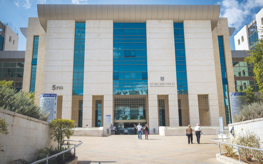 חשוד במעשים מגונים בבת 12 – הוארך מעצרו של בן 38 מראשל"צ