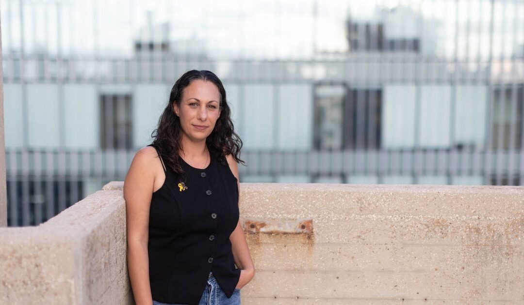 Lishay Miran-Lavi recounts the father-daughter reunion after husband's two-year captivity