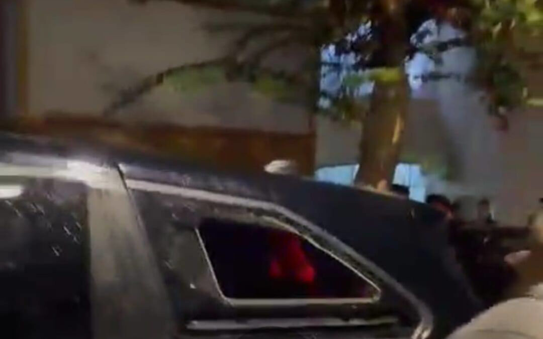 "ניסיון לינץ' בחבר הכנסת ע"י עשרות": מהומת אלוהים בהפגנת חרדים | תיעוד