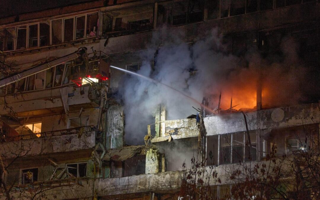 Russian attacks kill at least 7 in Ukraine as talks on a U.S. peace plan continue