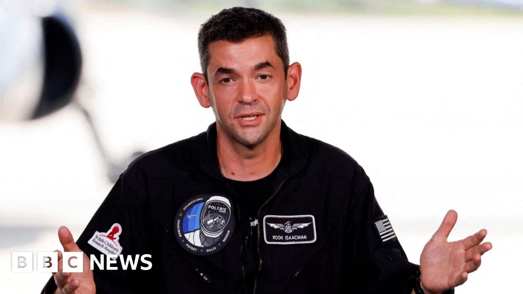 Trump U-turns to renominate billionaire for Nasa chief