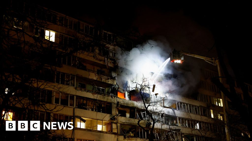 Russia and Ukraine trade deadly strikes overnight