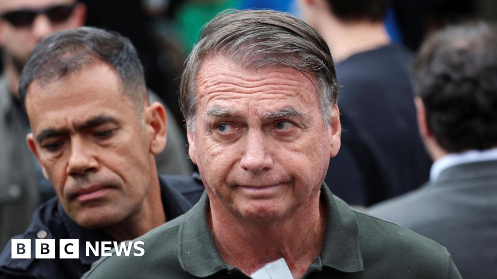 Jair Bolsonaro arrested after being deemed a flight risk