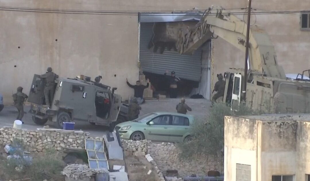 Ben-Gvir promotes officer whose soldiers shot dead surrendered Palestinians