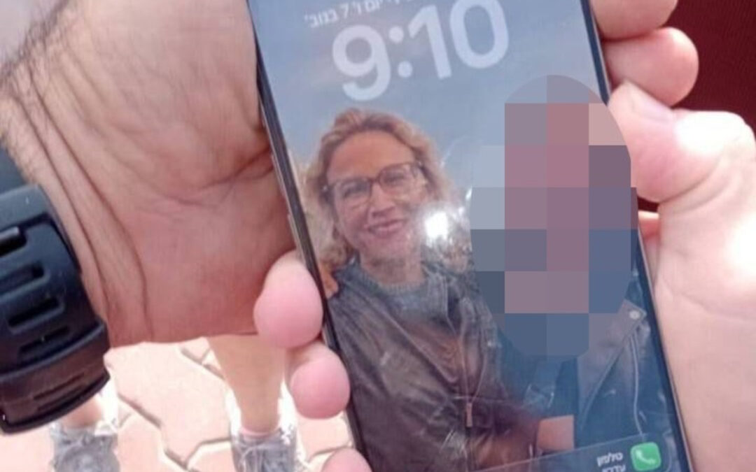 פרשת הפצ"רית: השחיינית שמצאה את הטלפון מפתיעה בתביעת ענק