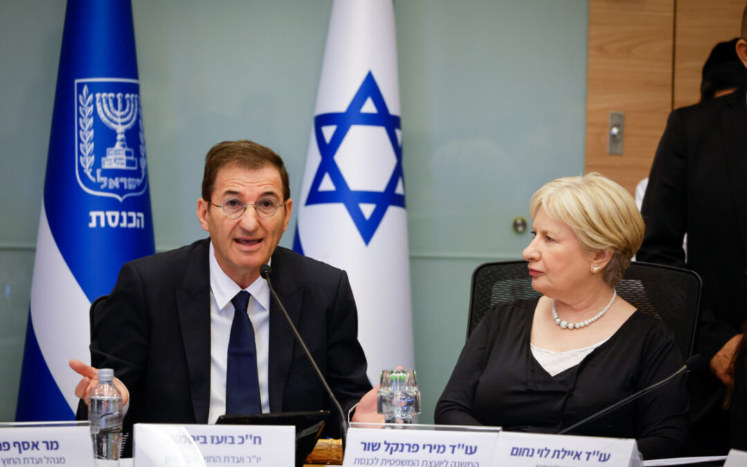 "פגיעה בשוויון": היועמ"שית שצמודה לביסמוט מסמנת את חוק הגיוס