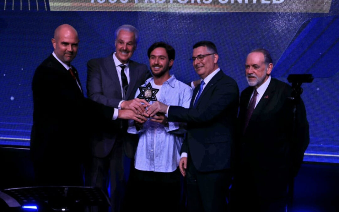 עומר שם טוב: "לולא דונלד טראמפ – לא הייתי עומד כאן היום"