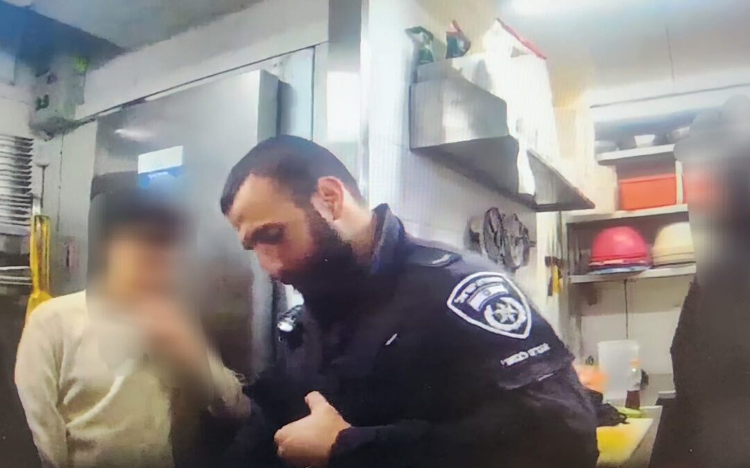 המשטרה פשטה על המקום: מכה לפלאפל המוכר בתל אביב