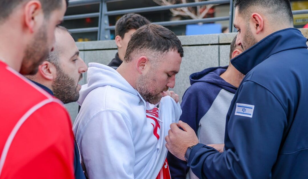 Israeli police screen Hapoel Tel Aviv fans' shirts for 'inciting' slogans