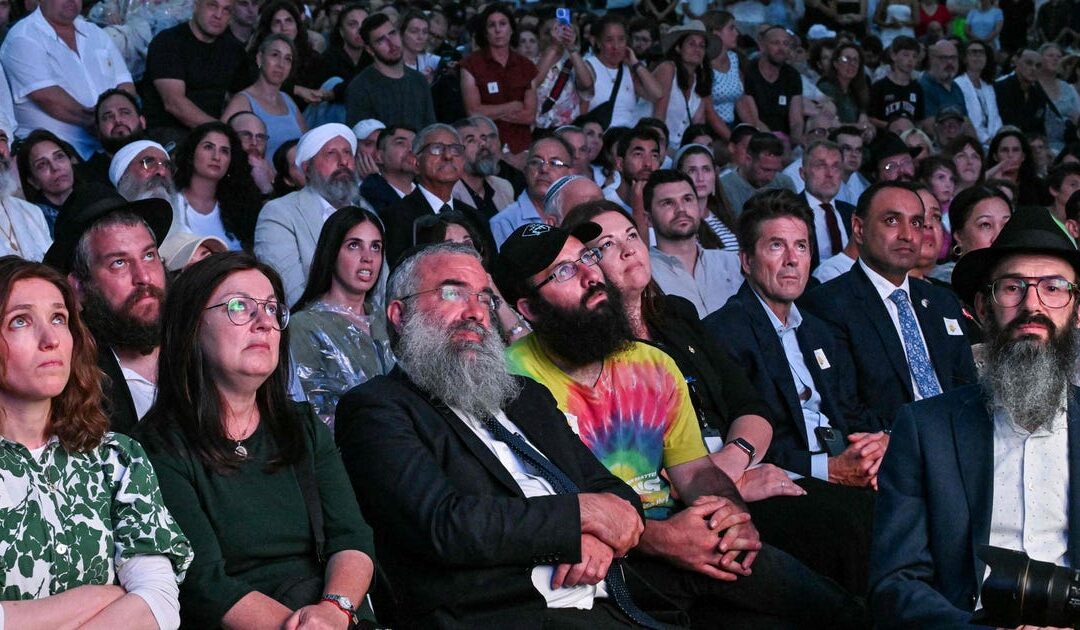 Australia's Albanese booed at vigil marking one week since Bondi Hanukkah massacre