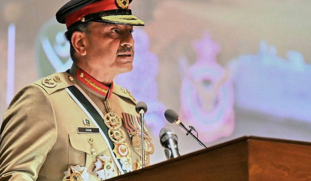 Pakistan's dangerous dilemma: Will its powerful military chief send troops to keep the peace in Gaza?