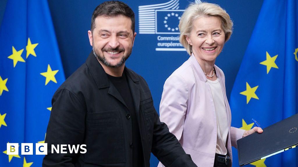 Russia hits back at Europe's big plan to loan Moscow's frozen cash to Ukraine