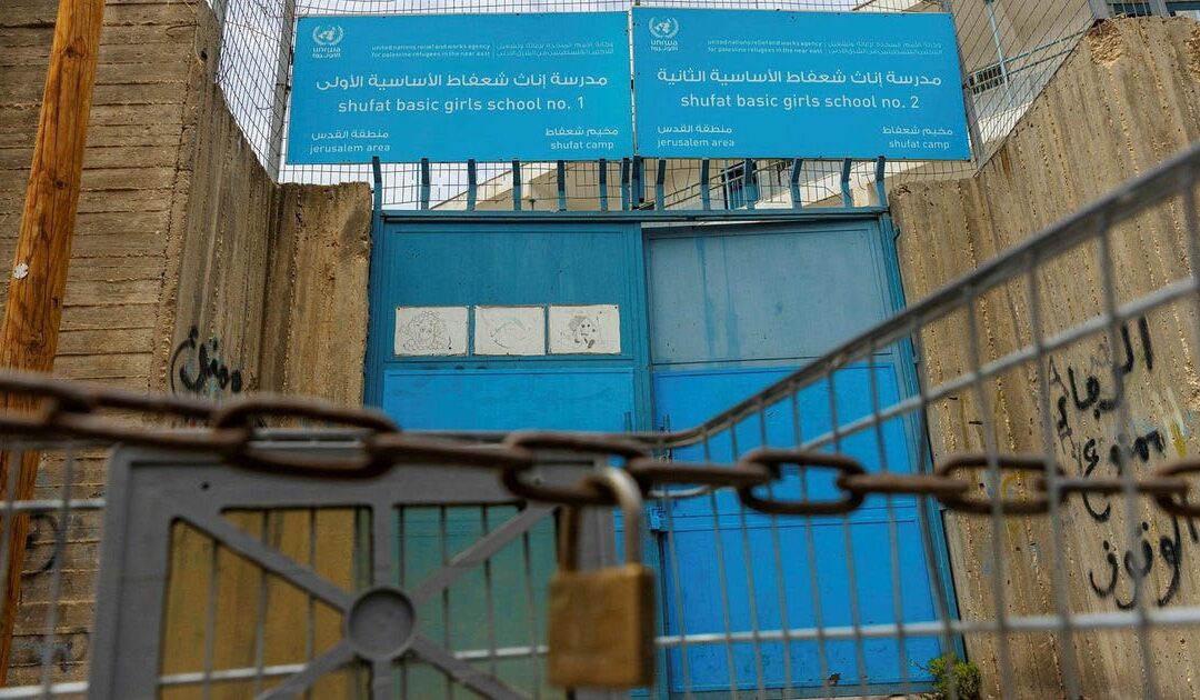 Sources: U.S. weighs hitting UN Palestinian refugee agency with terrorism-related sanctions
