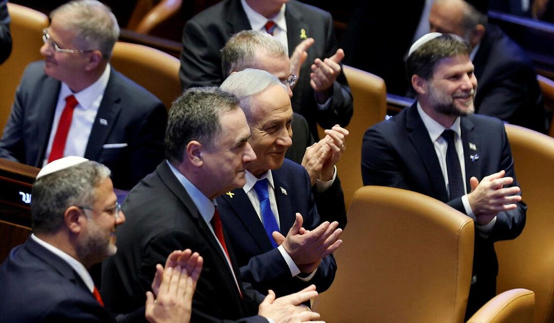 Poll: Netanyahu coalition would gain only 51 of 120 seats in case of elections
