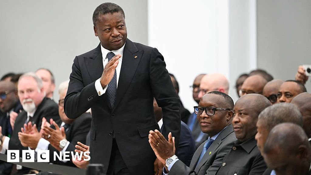 Neither Russia nor France: One West African country walks a diplomatic tightrope