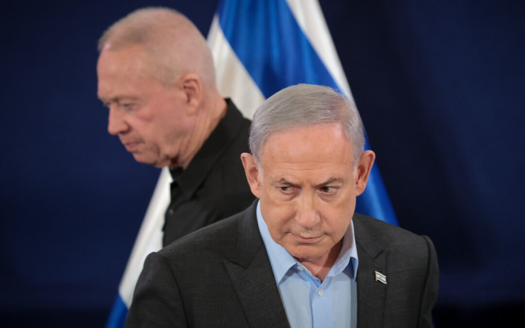 פלדשטיין בטענה מטלטלת: שר הביטחון נסחט בזמן מלחמה – ״בלשכת רה״מ מחזיקים על גלנט תיק״
