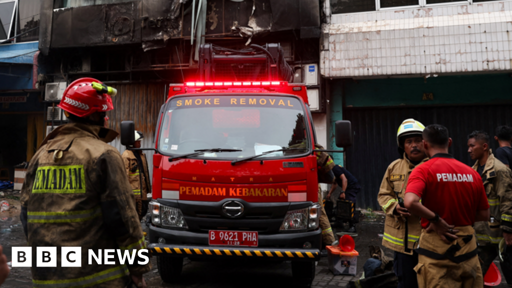 Jakarta office fire kills at least 22, police confirm
