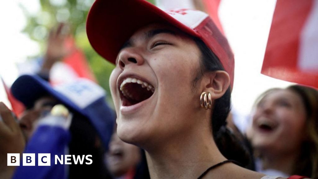 Fear of crime and migration fuels Chile's swing to the right