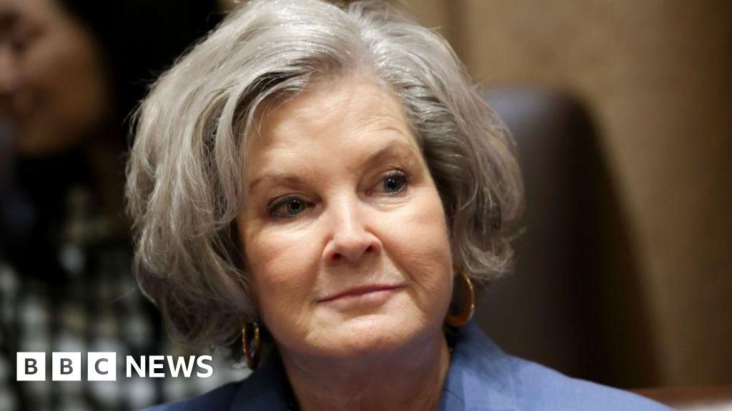 Trump's chief of staff Susie Wiles hits back at Vanity Fair 'hit piece'