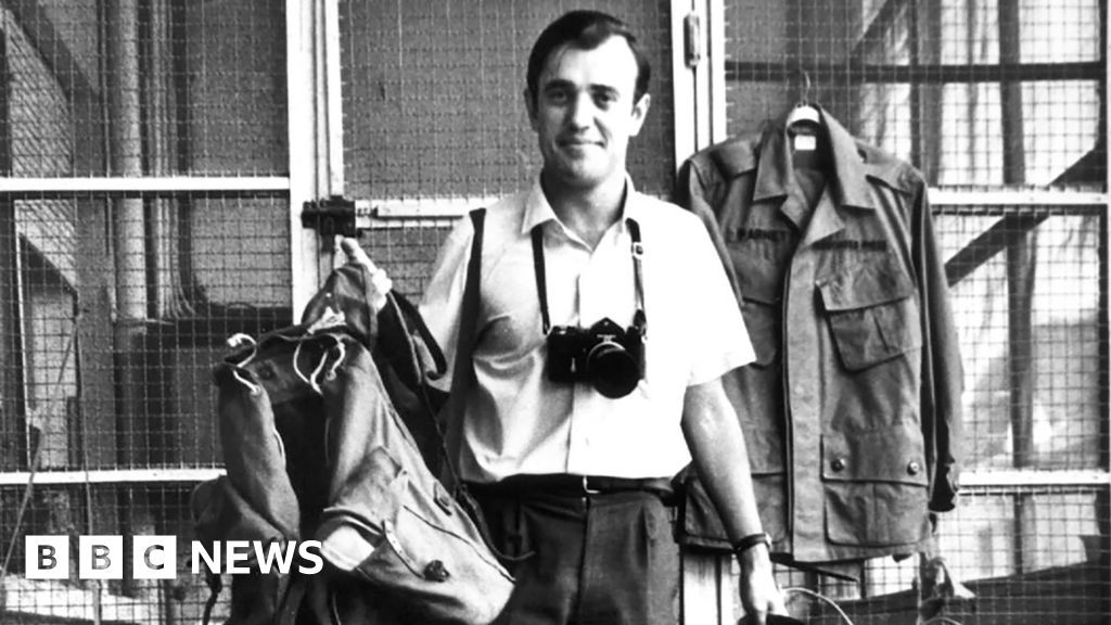 Peter Arnett, Pulitzer-winning war reporter, dies aged 91