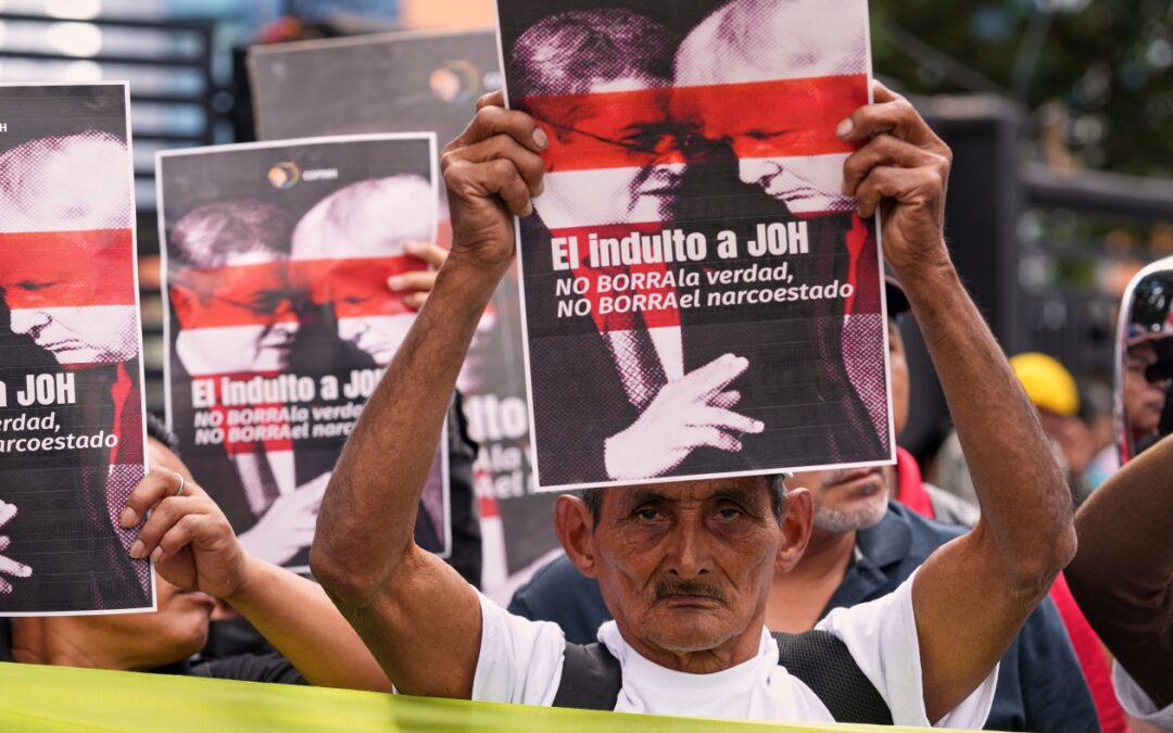 Honduras seeks arrest of ex-President Hernández after Trump pardon