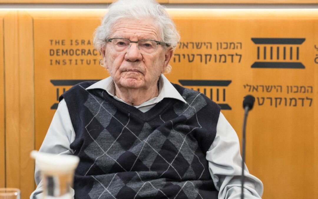 אהרון ברק מאשים: "תחת התקפה קשה, כבר אין דמוקרטיה בישראל"