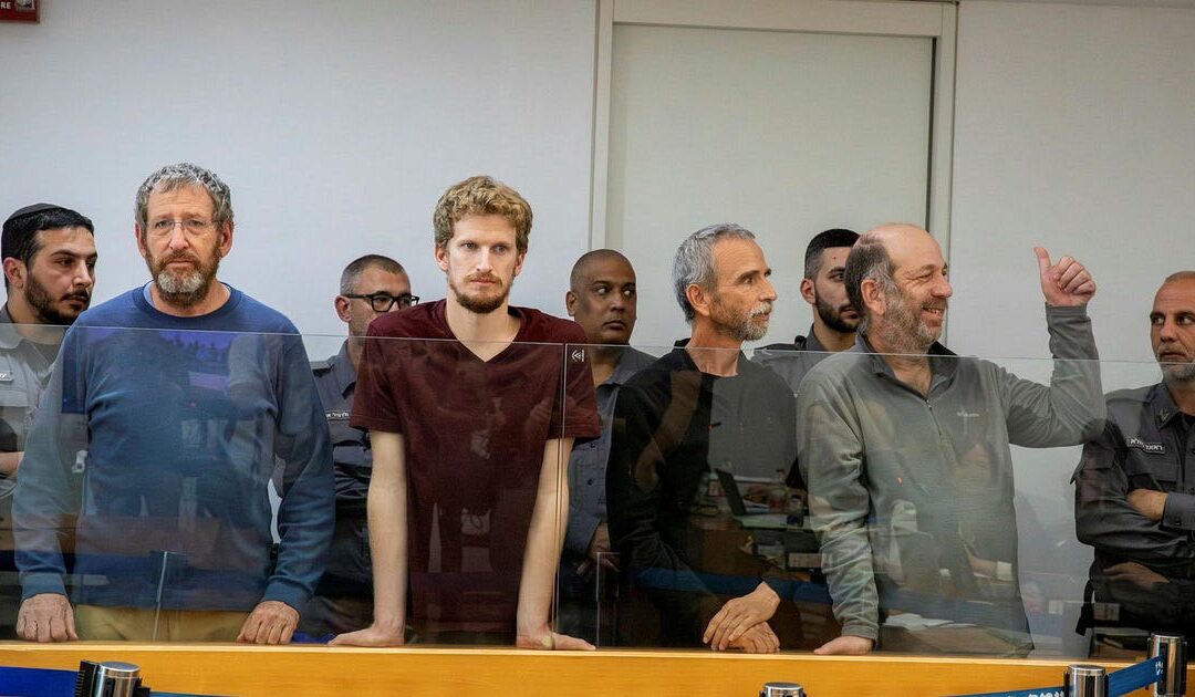 Mediator recommends judge drop terrorism charges against Israeli activists who shot flares at Netanyahu's home