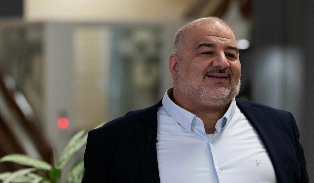 'Embarking on a new path': United Arab List leader to allow Jewish candidates on slate