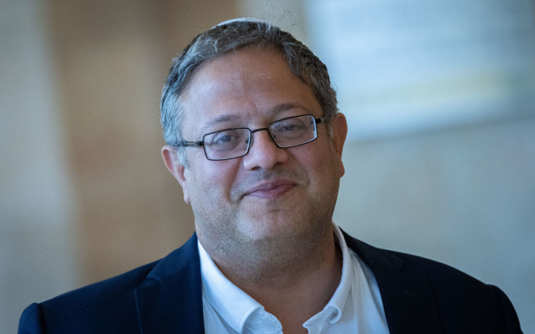 בן גביר קיבל את דרישת הפיטורים מהיועמ"שית בחיוך: "הוא רואה סקרים"