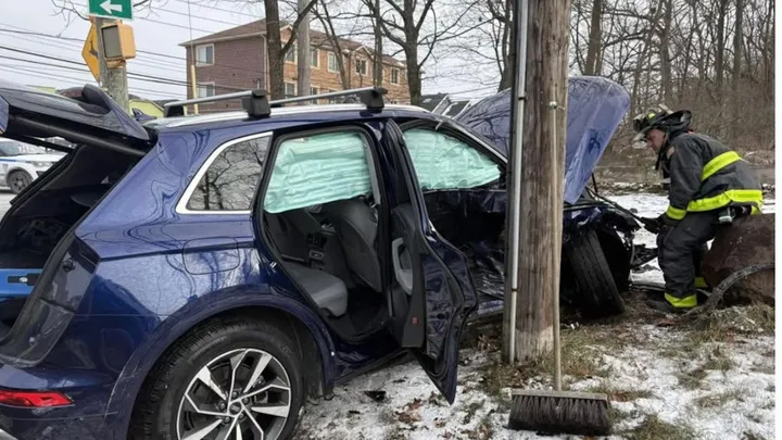 6-year-old girl, 90-year-old passenger killed in horrific NYC car crash