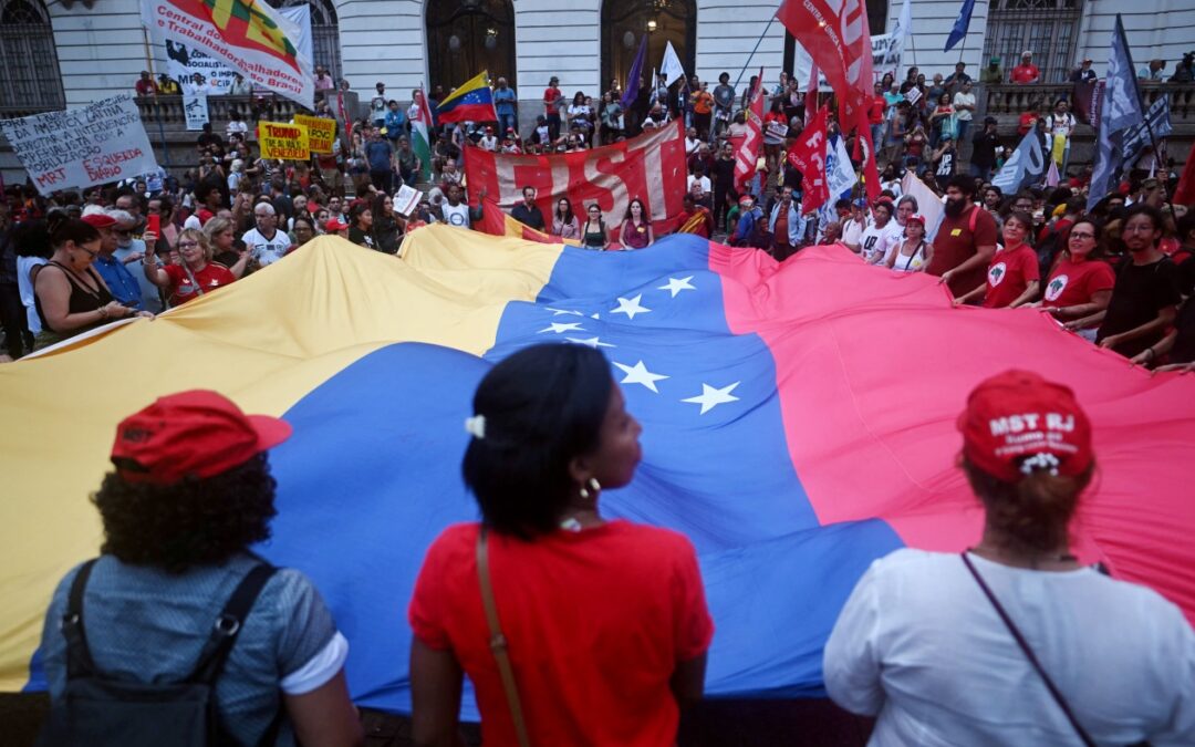 Lawmakers split over Maduro's seizure. And, CDC cuts childhood vaccine schedule